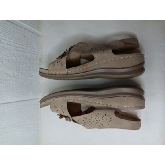 SHIBEVER Sandals Women's 41 US 9.5 Tan Low Wedge Floral Adjustable Heel Strap - Picture 5 of 8